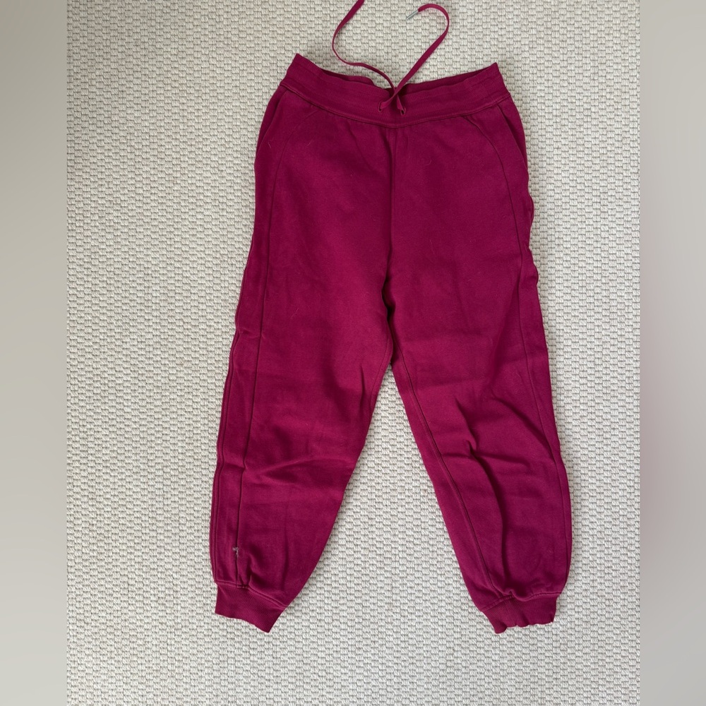 Lululemon scuba relaxed jogger. Size 8